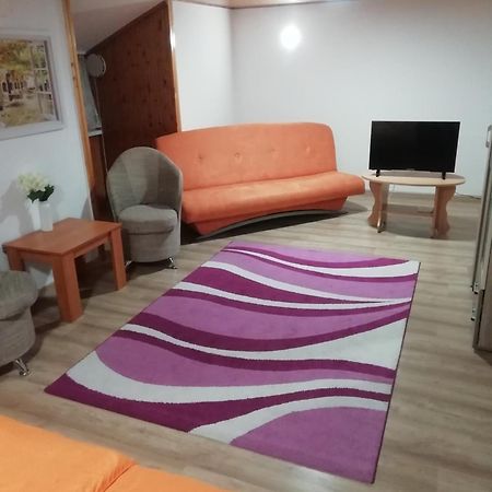 ASTA LA VISTA Vendégház Miskolc Kültér fotó